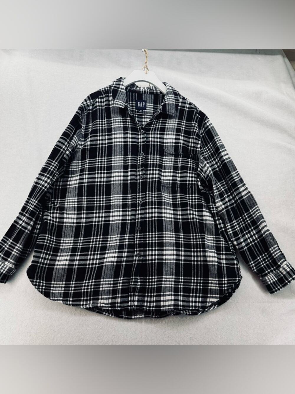 Gap Women’s Plus Size 100% Cotton Black & White Plaid Flannel Shirt XXL